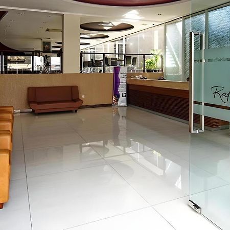 Raffleshom Hotel Bandung Dış mekan fotoğraf