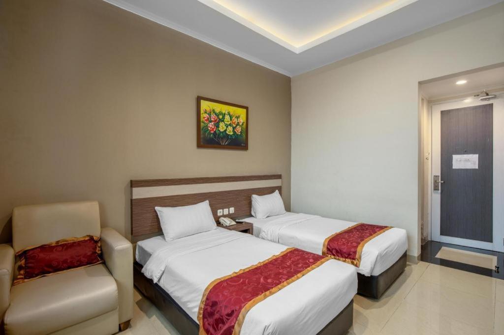 Raffleshom Hotel Bandung Dış mekan fotoğraf