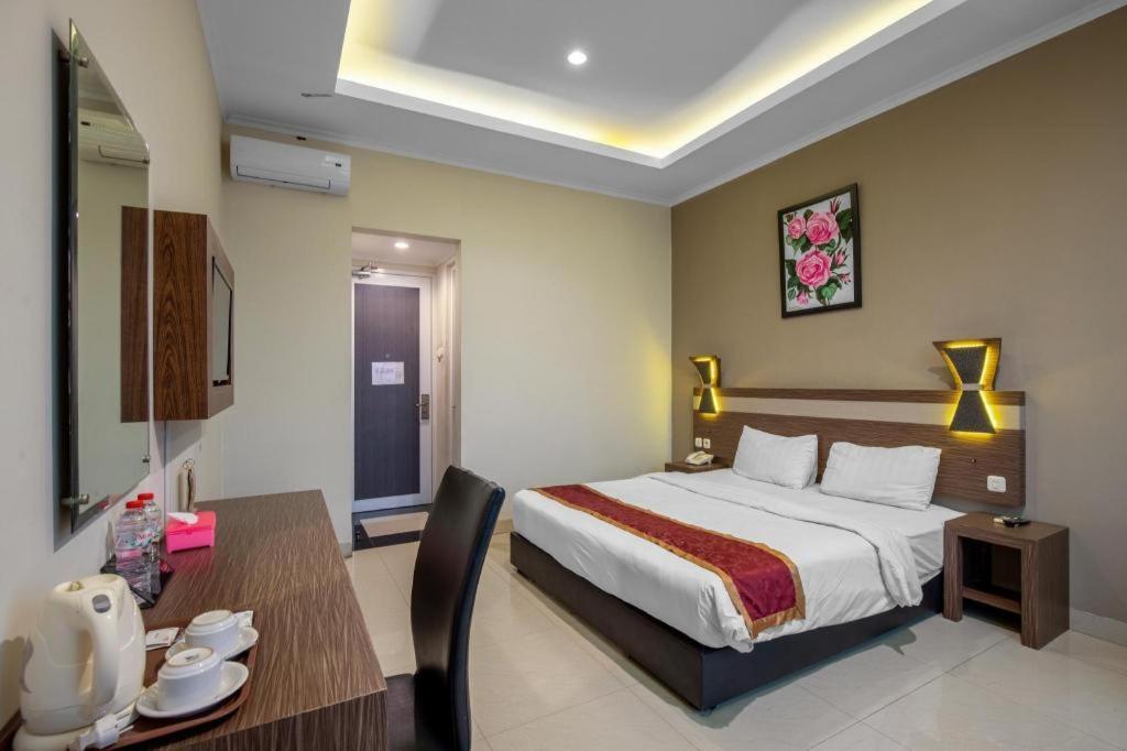 Raffleshom Hotel Bandung Dış mekan fotoğraf